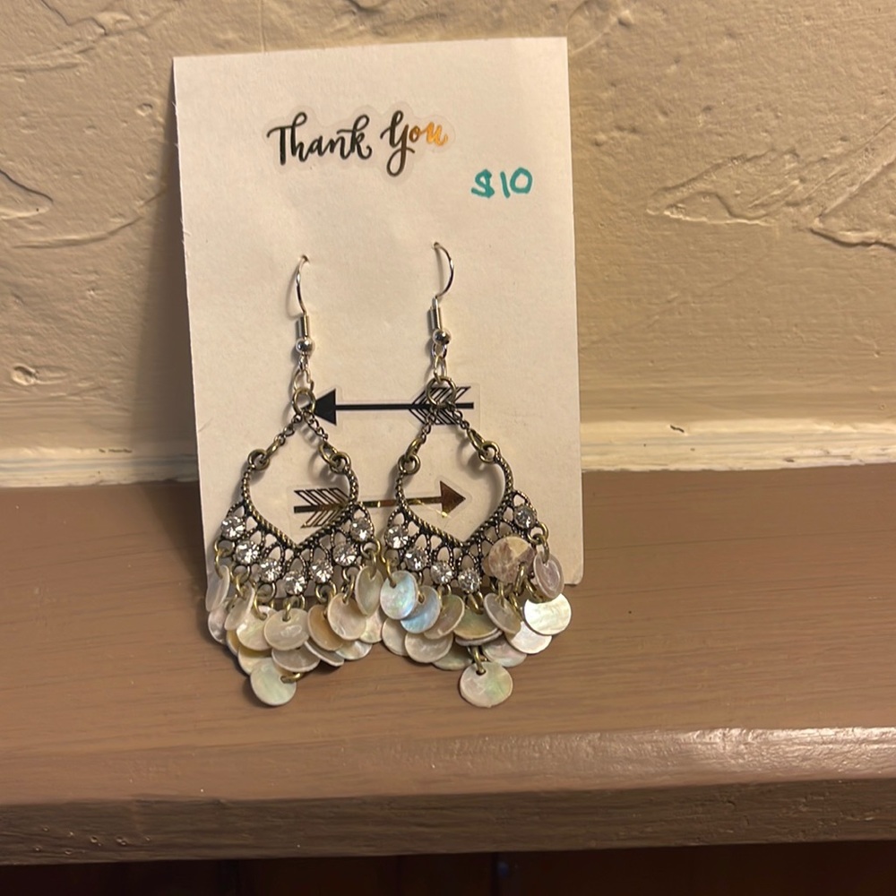 Hanging earrings